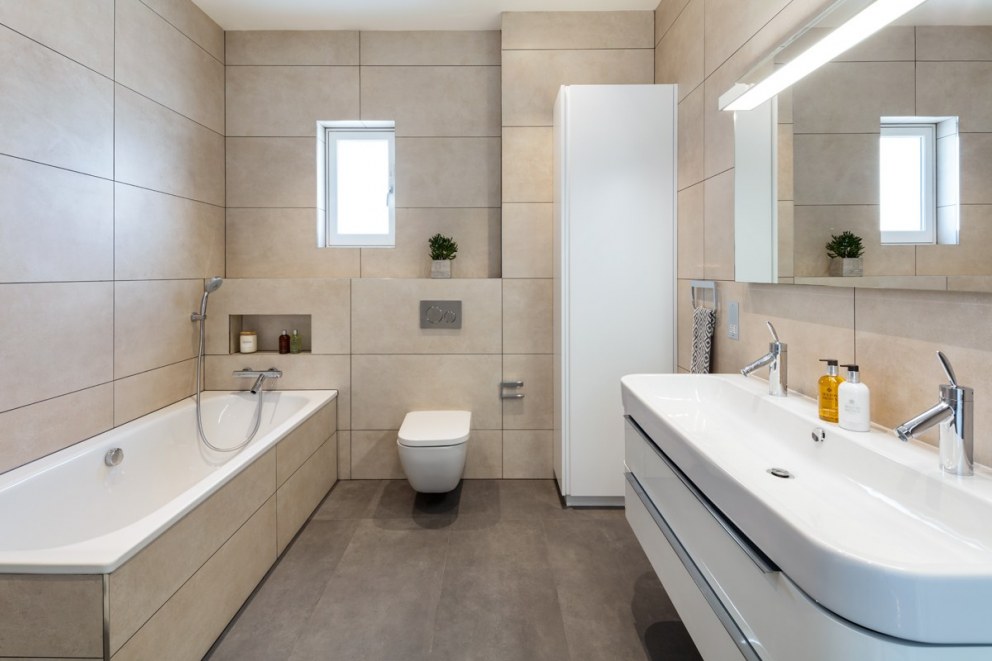 Hampstead Home | Master Bathroom | Interior Designers